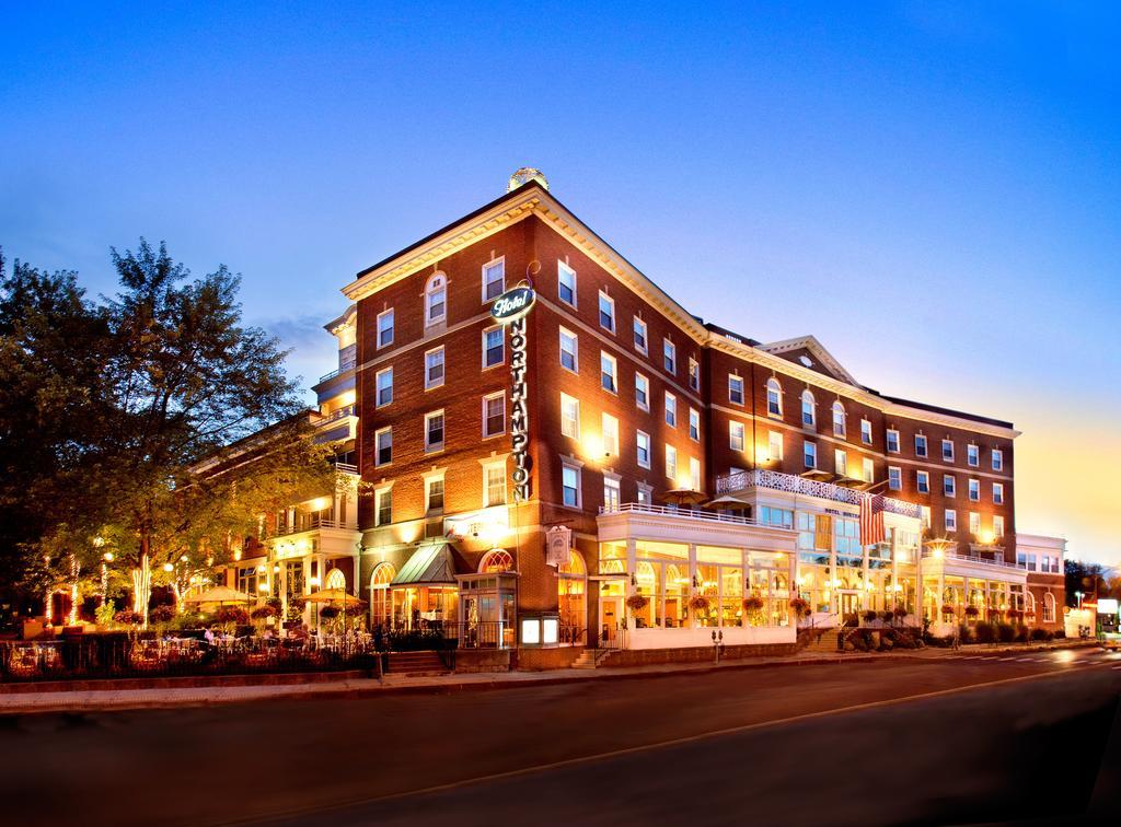 The Hotel Northampton Eksteriør bilde